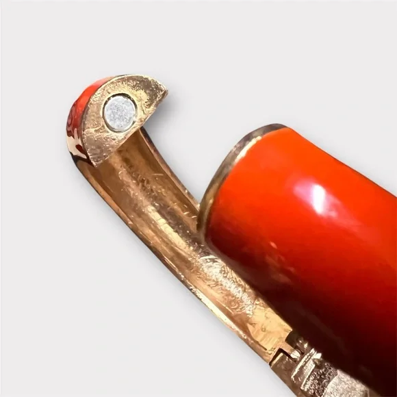 Coral Enamel Lion Head Cuff Bangle Bracelet - Picture 4 of 4